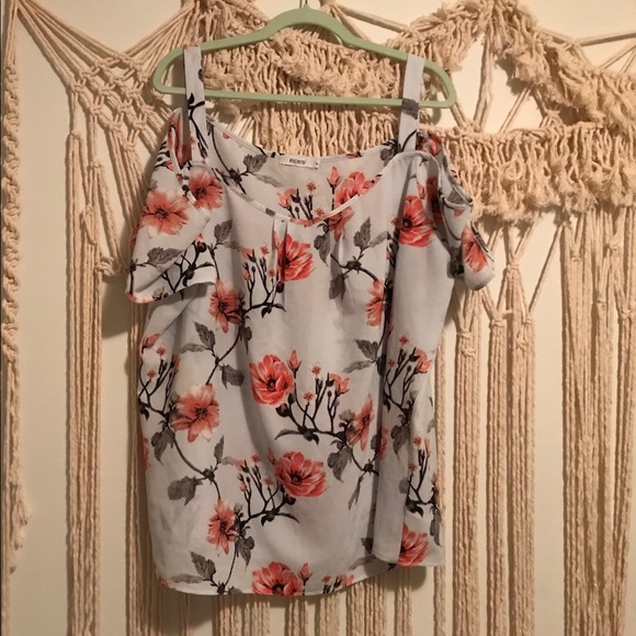 SOLD cold shoulder Blouse - Picture 1 of 3